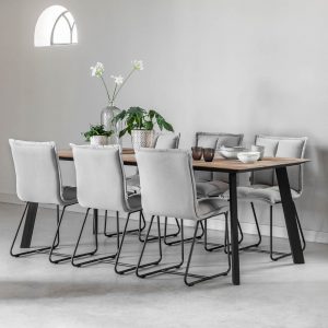 drevený jedálenský stôl, obdĺžnikový stôl, drevený, masívny stôl, teakový stol, teakový stôl, recyklovaný stôl, jedálenský stôl s kovovými nožičkami, jedálenský stôl s kovovou podnožou, drevený stôl do menšieho priestoru